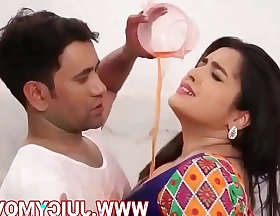Bhojpuri actress amrapali dubey kissing instalment