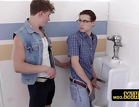 Nerdy teen boy with gasses gets surprised and pounded hard in the bathroom by the class bully