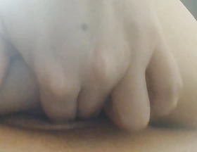 Naughty milf fingering pink pucker on livecam