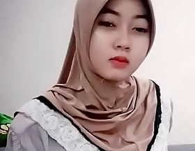 Live Show Hijab Cantik Toge Bening hardcore  porn video thishd