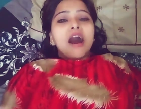 Very slurps sexy Indian housewife coupled with very slurps sexy lady