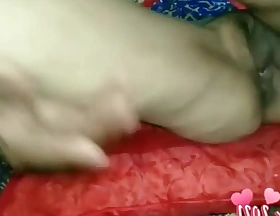Inappropriate Morning Vlogging up my Sexy Step-Mom and Accidently i creampied on will not hear of ( Hindi Audio )